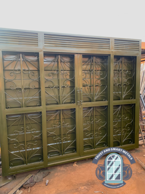 3-Way-Sliding-Steel-Sliding-Door-trust-and-smart-metals