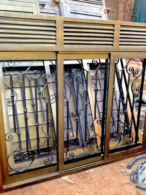 Front-Sliding-Window-1